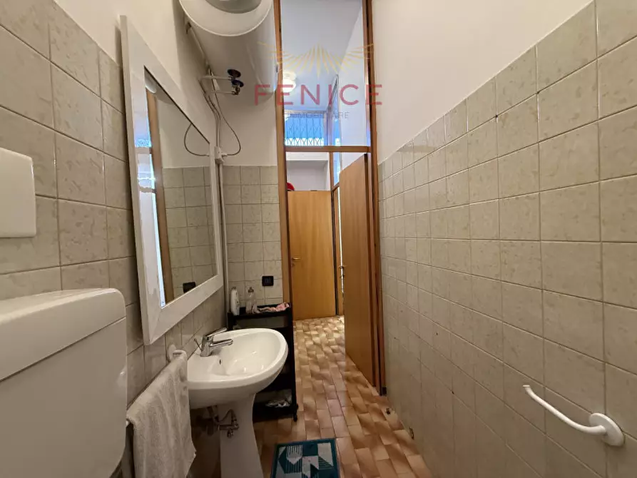 Immagine 12 di Ufficio in vendita  in Via Giuseppe Garibaldi 5 a Conegliano