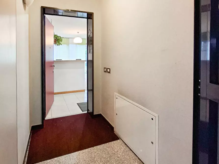 Immagine 2 di Appartamento in vendita  in Via Resia - Reschenstraße a Bolzano