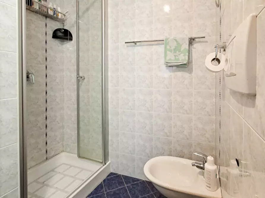 Immagine 33 di Appartamento in vendita  in Via Resia - Reschenstraße a Bolzano