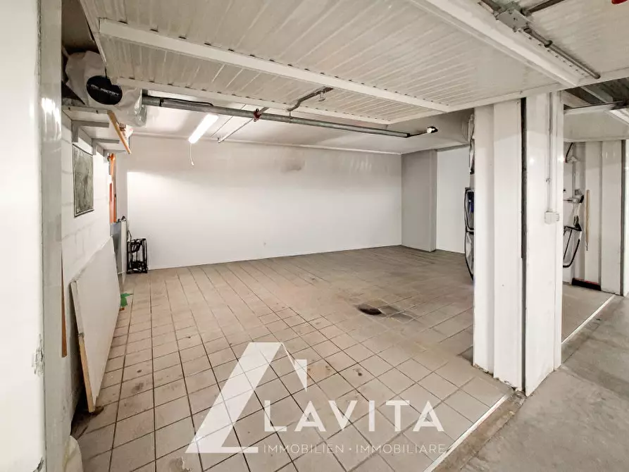 Immagine 35 di Appartamento in vendita  in Via Resia - Reschenstraße a Bolzano