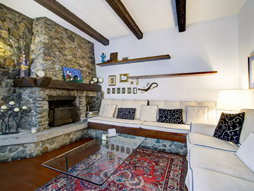 Immagine 2 di Appartamento in vendita  in Via Enrico Toti, 10 a Pinzolo