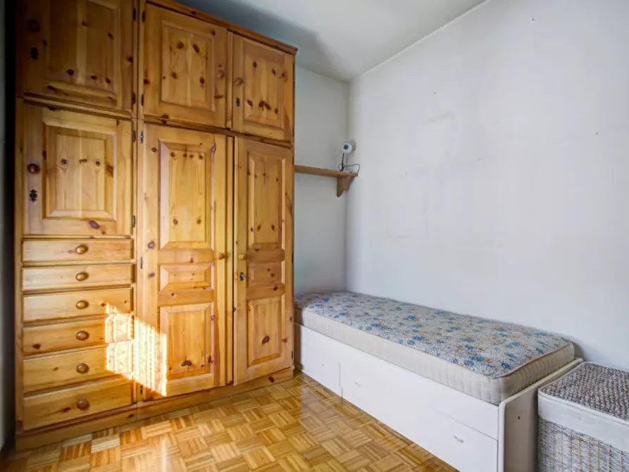 Immagine 18 di Appartamento in vendita  in Via Enrico Toti, 10 a Pinzolo