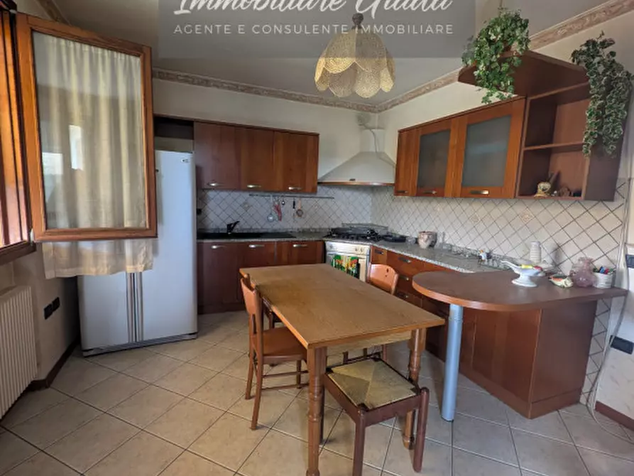 Immagine 2 di Casa indipendente in vendita  a Godega Di Sant'urbano