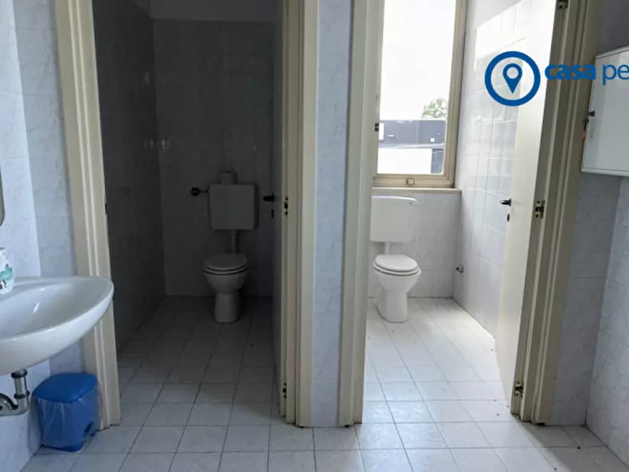 Immagine 8 di Ufficio in vendita  in Via Einuadi, 3 a Rovigo