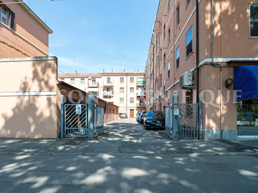 Immagine 1 di Appartamento in vendita  in Via Foro Boario a Ferrara