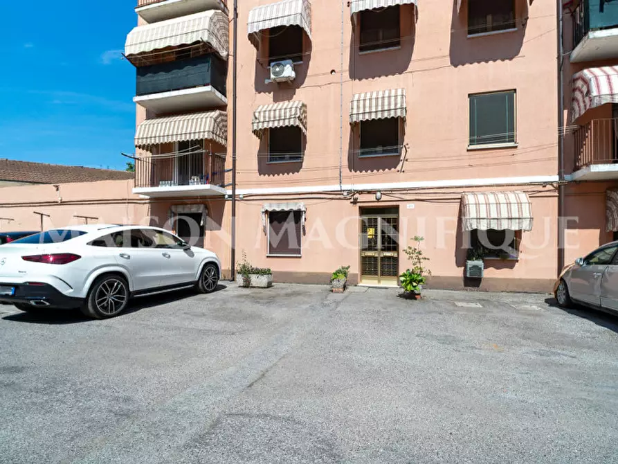 Immagine 2 di Appartamento in vendita  in Via Foro Boario a Ferrara