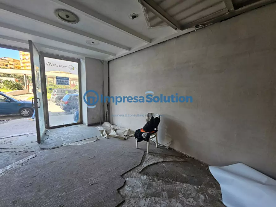 Immagine 6 di Negozio in affitto  in Largo Alessandro Lala a Napoli