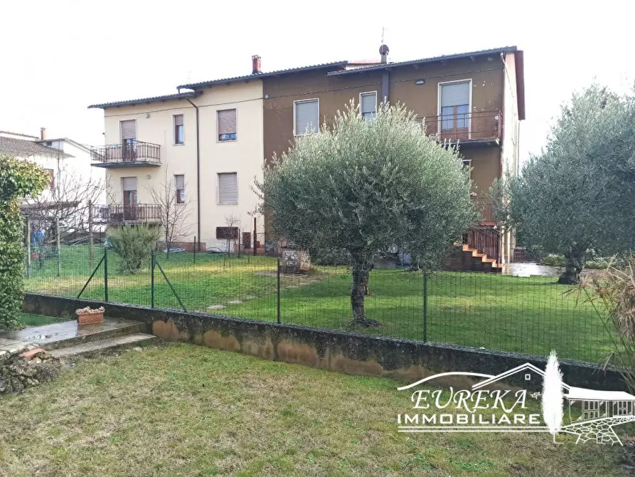 Immagine 4 di Appartamento in vendita  in Via Roma 152 a Castiglione Del Lago