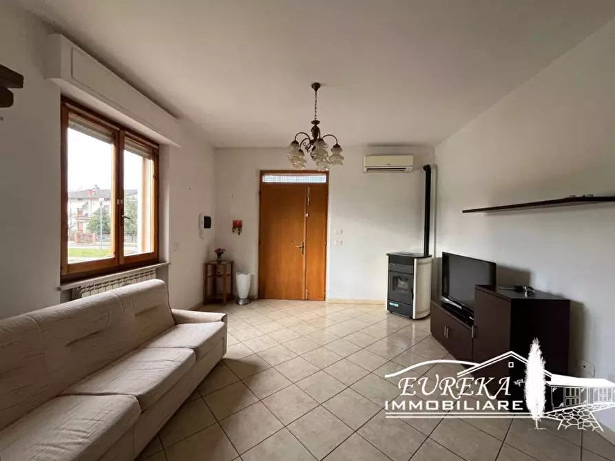 Immagine 6 di Appartamento in vendita  in Via Roma 152 a Castiglione Del Lago