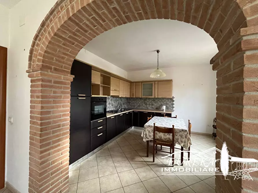 Immagine 8 di Appartamento in vendita  in Via Roma 152 a Castiglione Del Lago