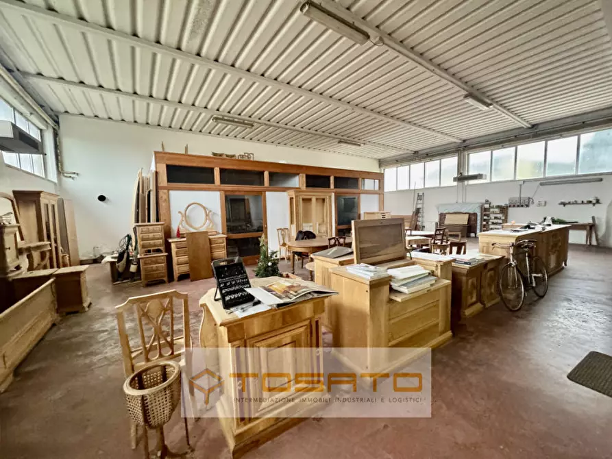 Immagine 2 di Capannone industriale in affitto  a Cerea