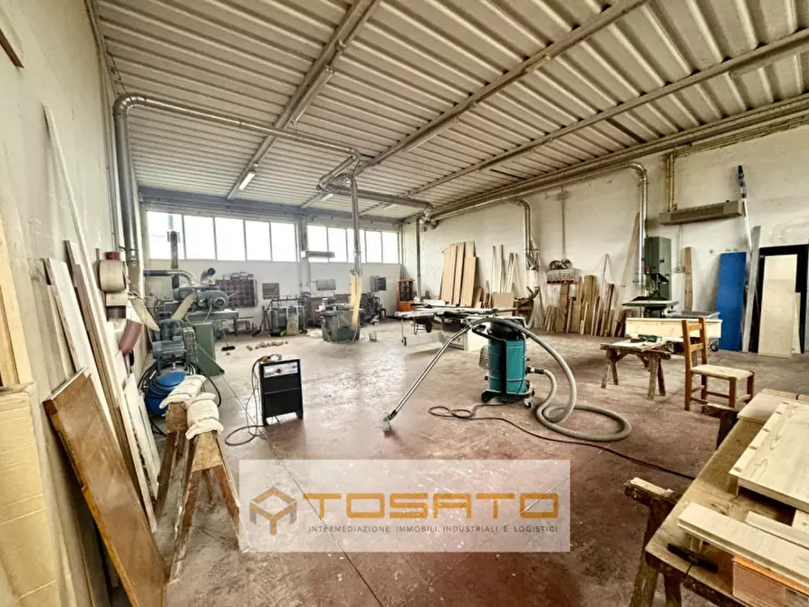 Immagine 2 di Capannone industriale in affitto  a Cerea