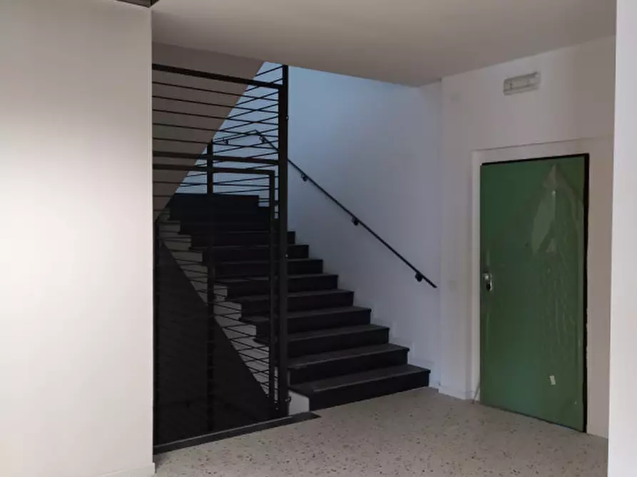 Immagine 6 di Ufficio in vendita  in Via Gombe a Thiene