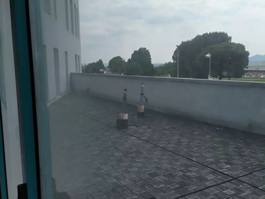 Immagine 9 di Ufficio in vendita  in Via Gombe a Thiene