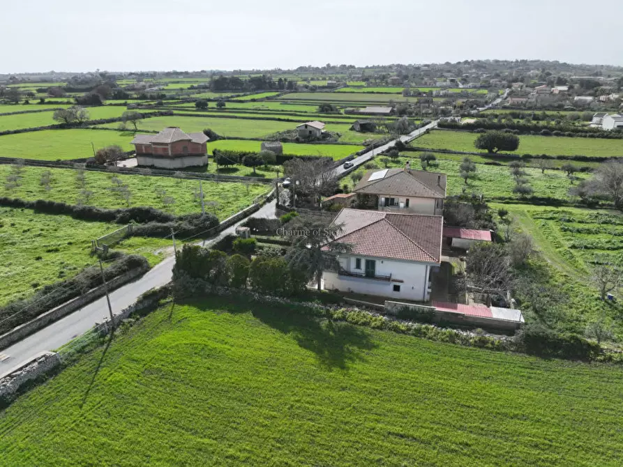 Immagine 7 di Casa indipendente in vendita  a Modica