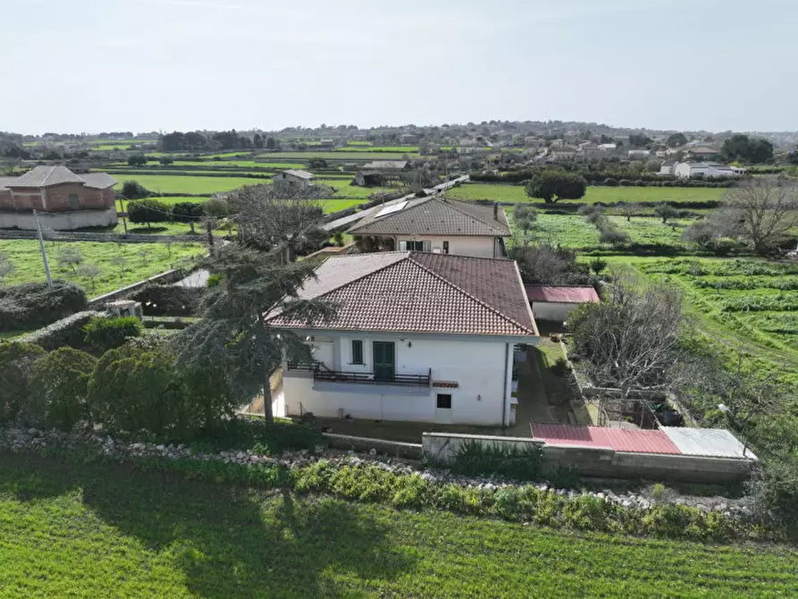 Immagine 11 di Casa indipendente in vendita  a Modica