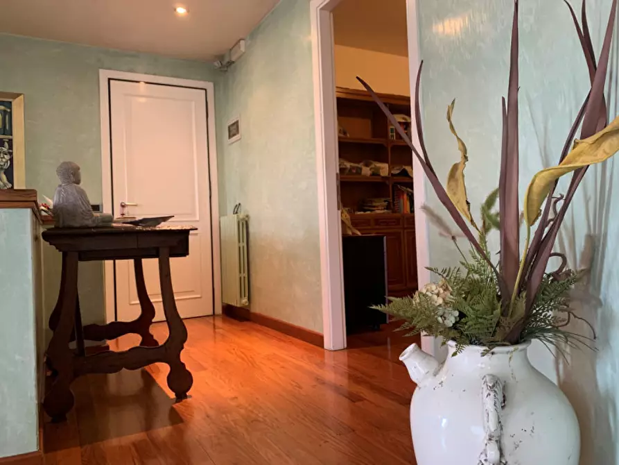 Immagine 15 di Appartamento in vendita  in via Antonio Tonzig a Padova