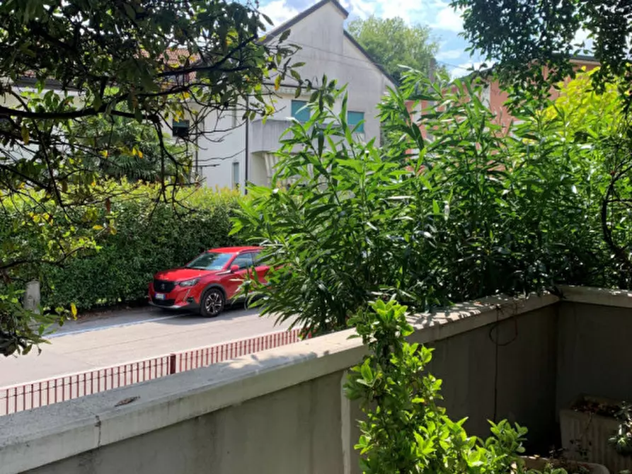 Immagine 29 di Appartamento in vendita  in via Antonio Tonzig a Padova