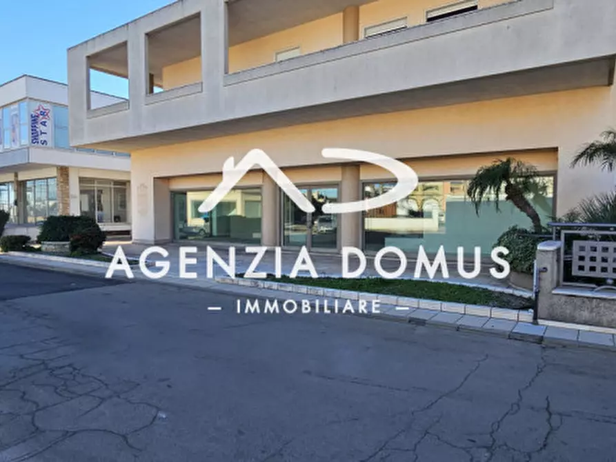 Immagine 4 di Negozio in affitto  in via ugento 59 a Racale