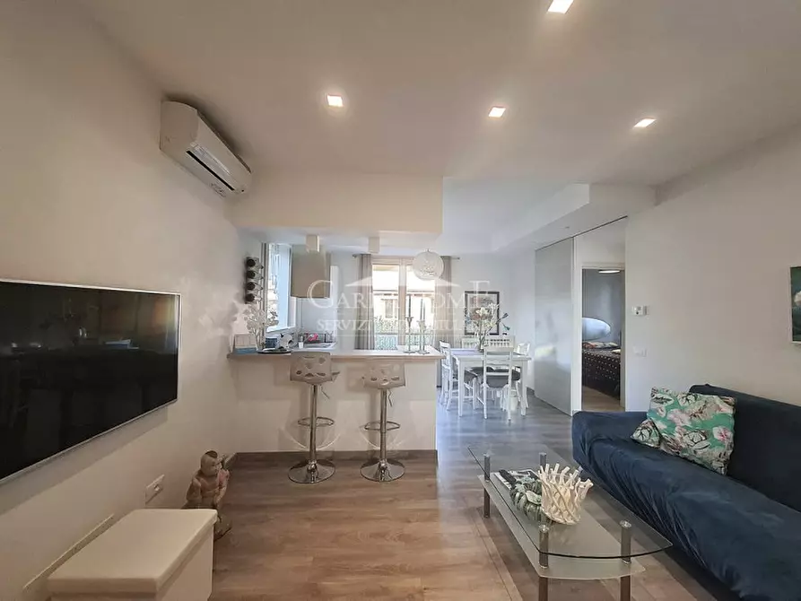 Immagine 3 di Appartamento in vendita  in Viale Ugo Foscolo a Toscolano-Maderno