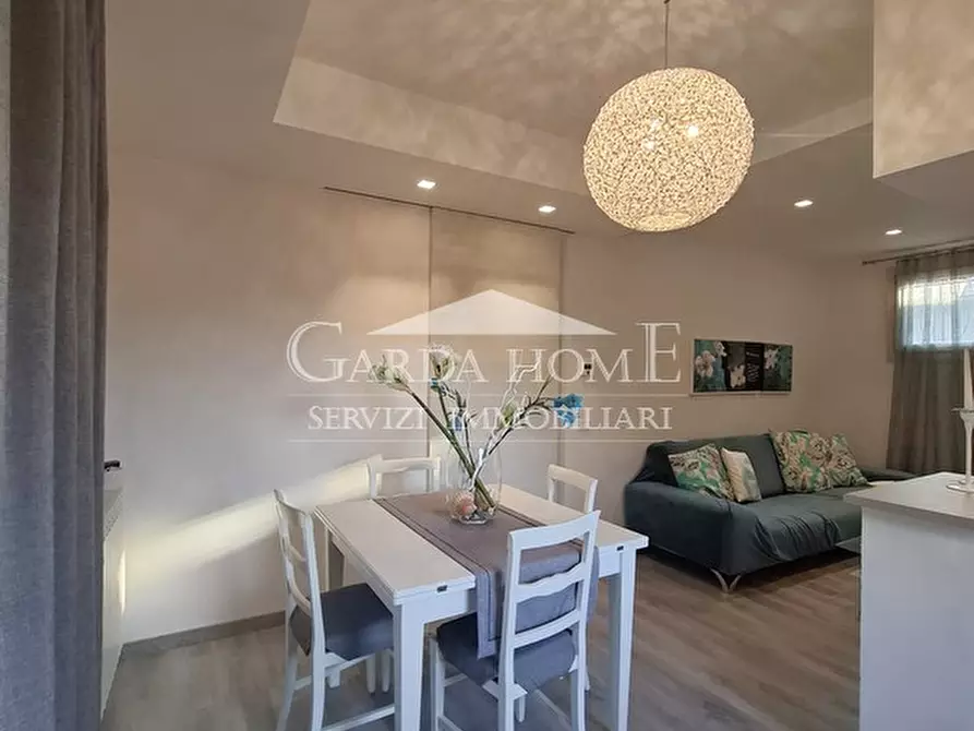 Immagine 6 di Appartamento in vendita  in Viale Ugo Foscolo a Toscolano-Maderno