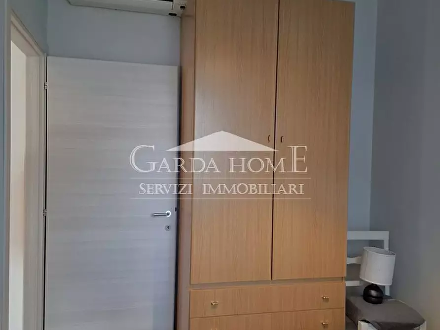 Immagine 11 di Appartamento in vendita  in Viale Ugo Foscolo a Toscolano-Maderno