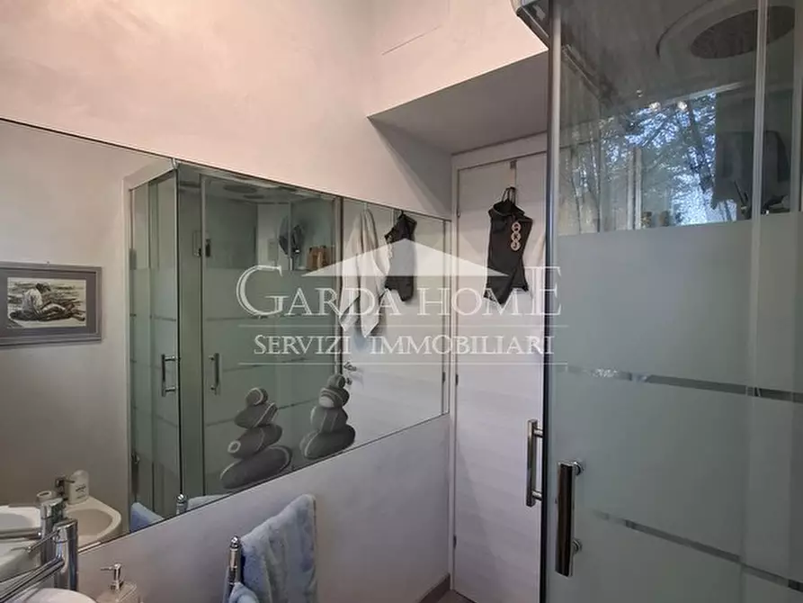 Immagine 14 di Appartamento in vendita  in Viale Ugo Foscolo a Toscolano-Maderno