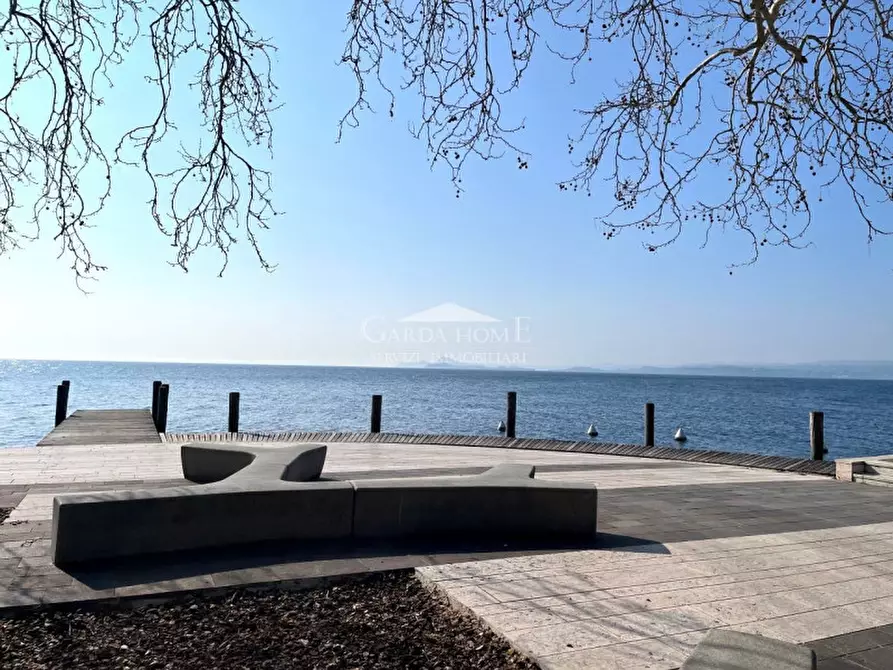 Immagine 31 di Appartamento in vendita  in Viale Ugo Foscolo a Toscolano-Maderno