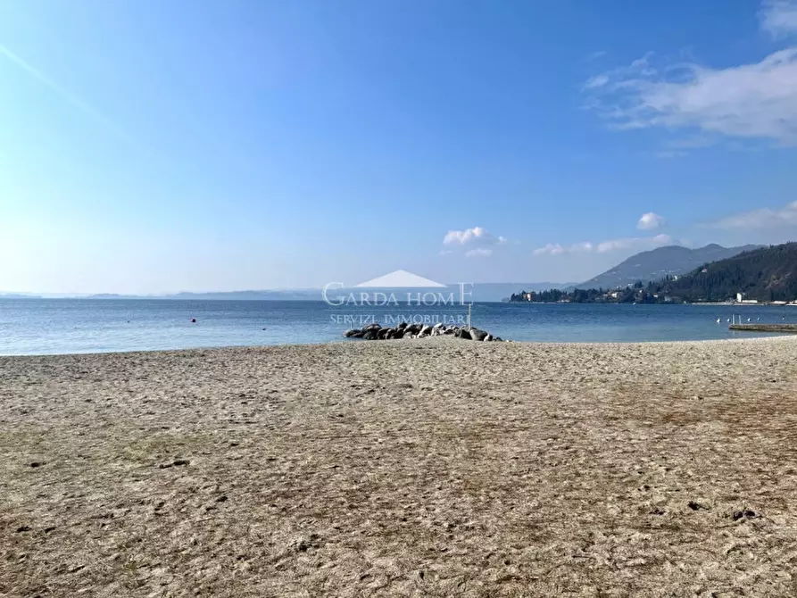 Immagine 33 di Appartamento in vendita  in Viale Ugo Foscolo a Toscolano-Maderno