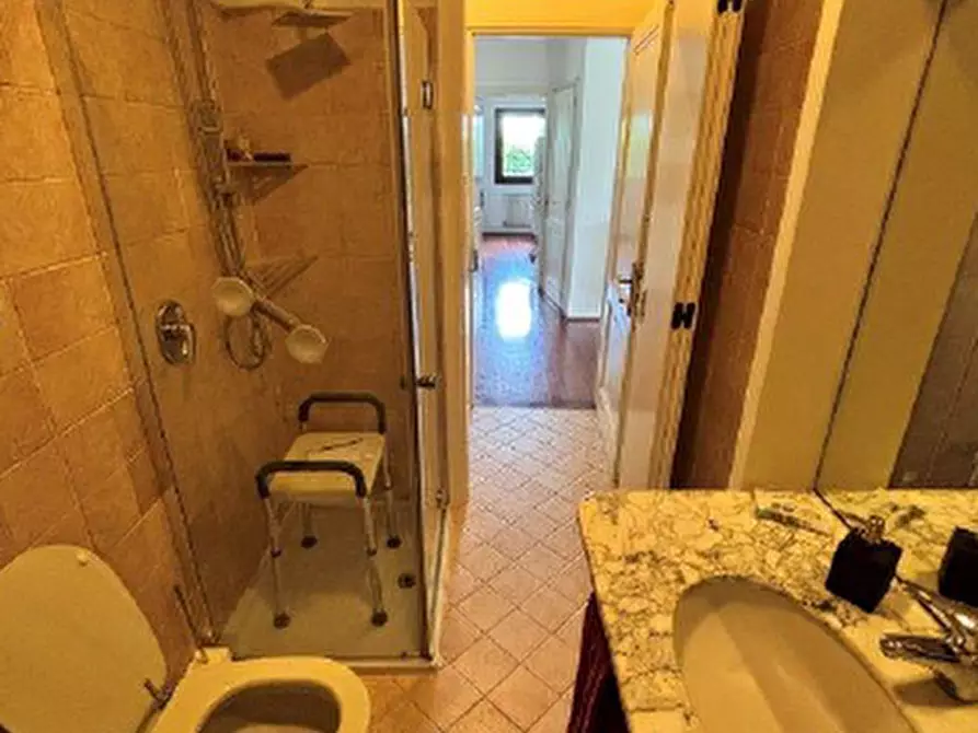 Immagine 6 di Appartamento in vendita  in Via Ongarine, 41 a Paese