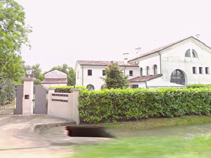 Immagine 11 di Appartamento in vendita  in Via Ongarine, 41 a Paese