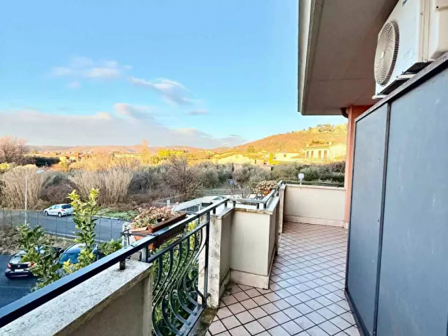 Immagine 8 di Appartamento in affitto  in via degli agrifogli a Rocca Di Papa