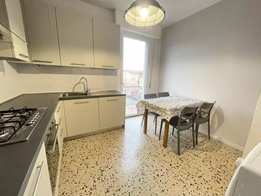 Immagine 3 di Appartamento in vendita  in Via Girolamo Dosi a Carpi