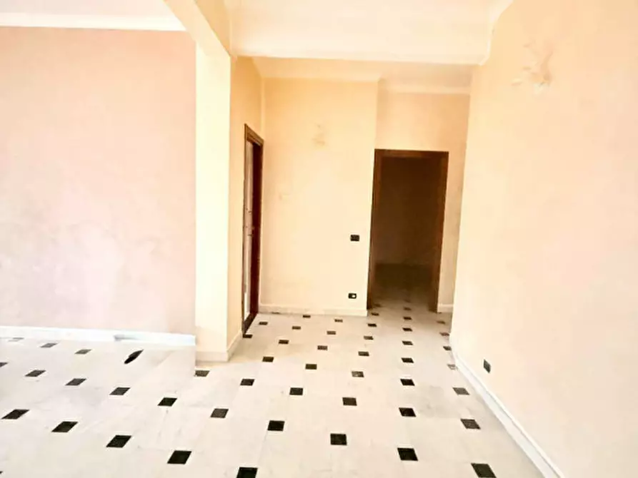 Immagine 10 di Appartamento in affitto  in VIA LUCA GHINI a Roma