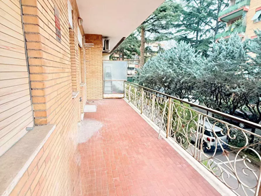 Immagine 22 di Appartamento in affitto  in VIA LUCA GHINI a Roma