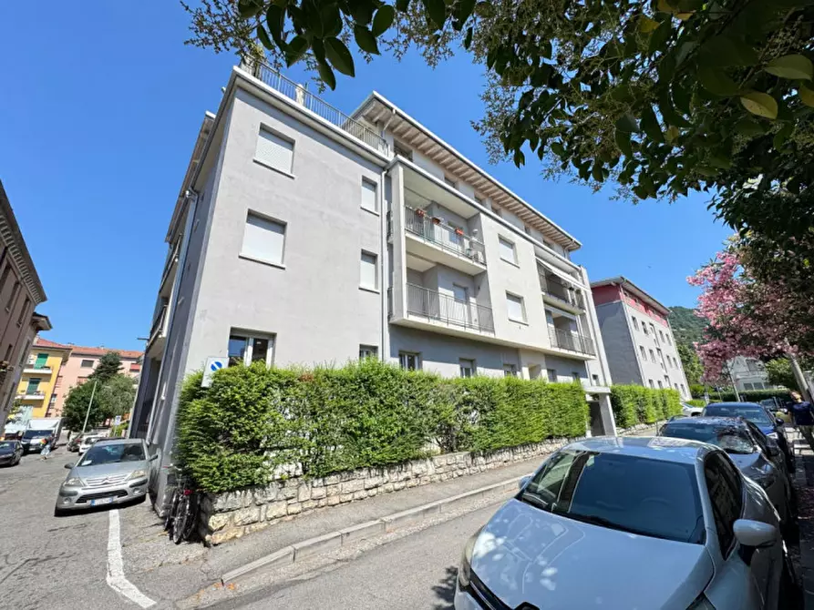 Immagine 41 di Appartamento in vendita  in Via Arrigo Boito a Brescia