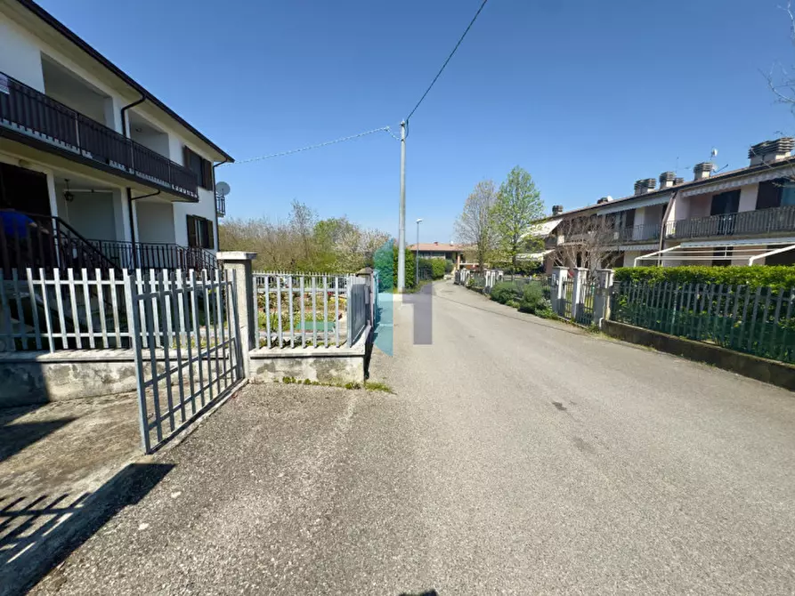 Immagine 35 di Appartamento in vendita  in Via Tre Martiri a Gropparello