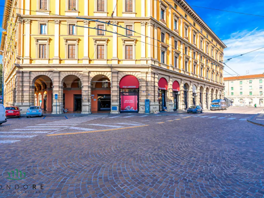 Immagine 3 di Garage in vendita  in Via Cesare Boldrini a Bologna