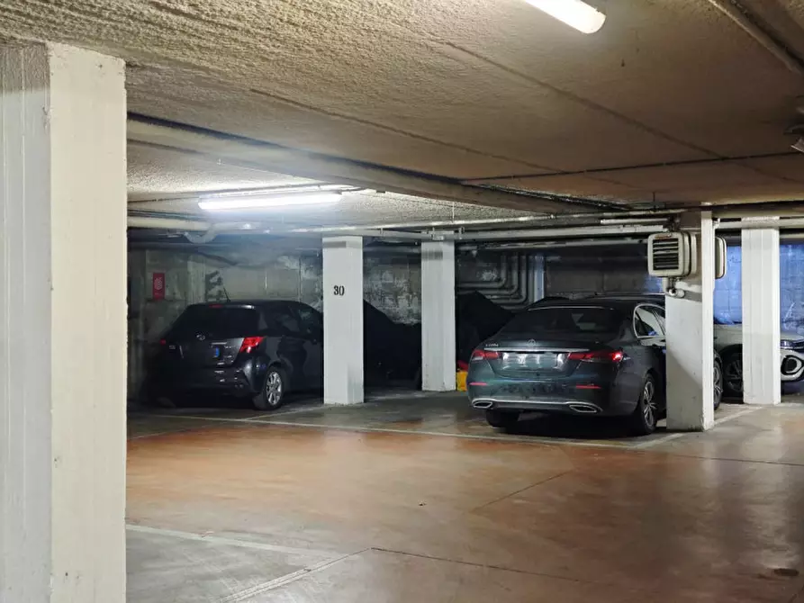 Immagine 17 di Garage in vendita  in Via Cesare Boldrini a Bologna