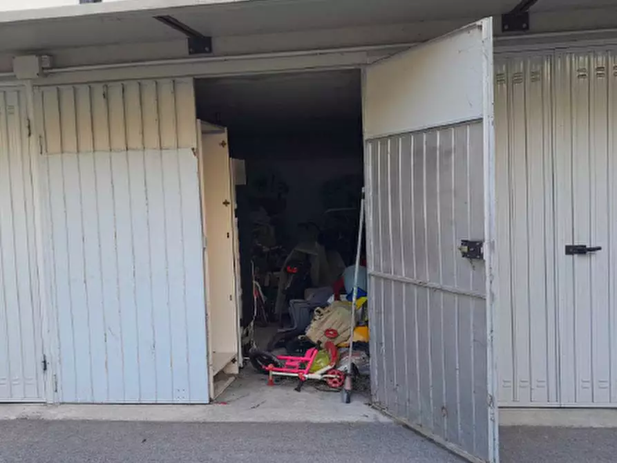 Immagine 5 di Appartamento in vendita  in Viale Viareggio, 49 a Spinea