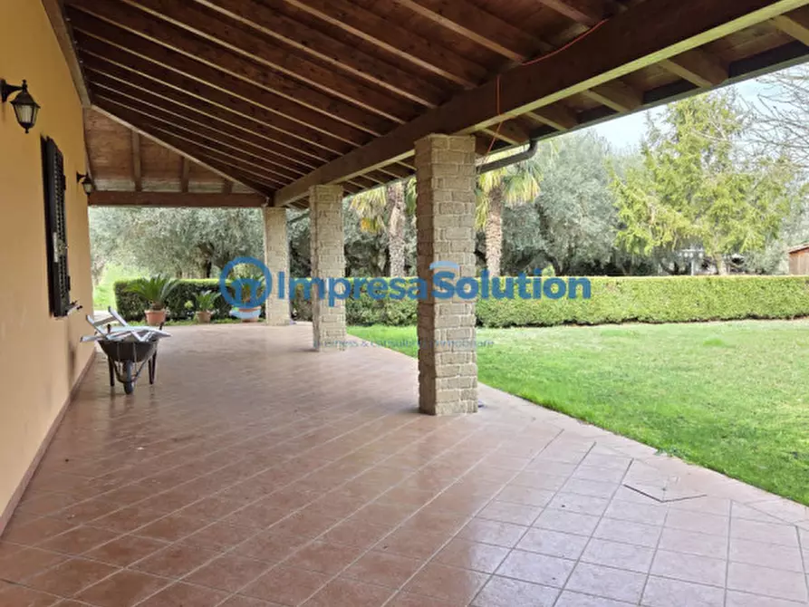 Immagine 29 di Villa in vendita  in Via Cantalupi 6 a Benevento