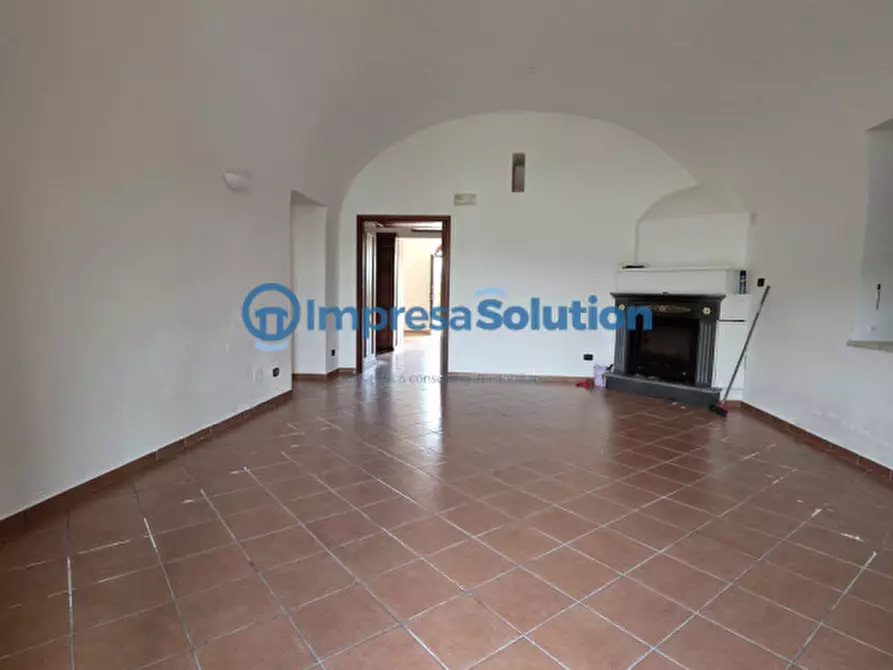 Immagine 30 di Villa in vendita  in Via Cantalupi 6 a Benevento