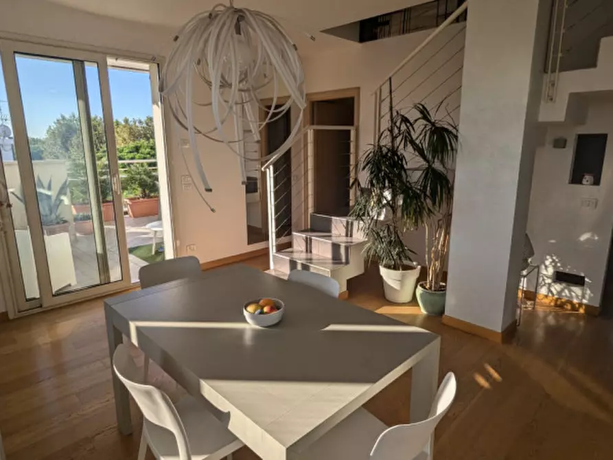 Immagine 5 di Attico in vendita  in Via Virgilio a Bellaria-Igea Marina