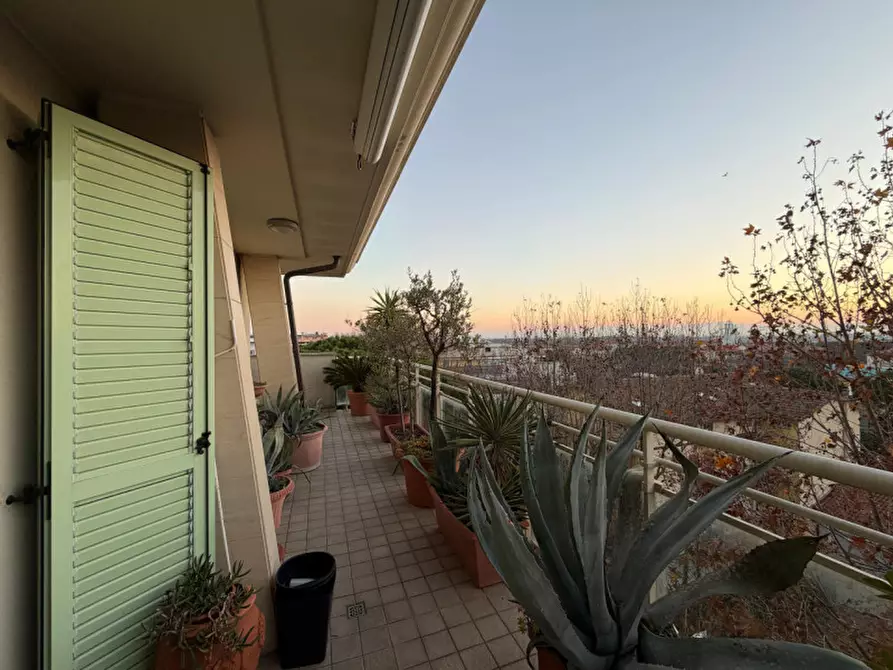 Immagine 11 di Attico in vendita  in Via Virgilio a Bellaria-Igea Marina