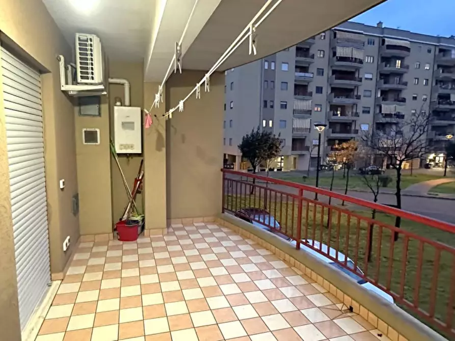 Immagine 9 di Appartamento in vendita  in Piazza Alda Merini, 6, 74121 Taranto TA, Italia a Taranto