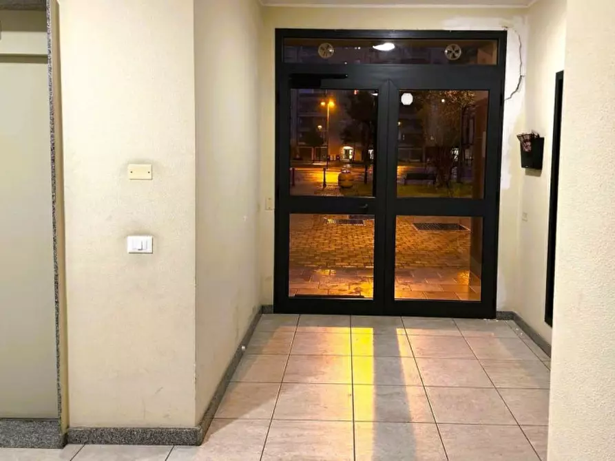 Immagine 11 di Appartamento in vendita  in Piazza Alda Merini, 6, 74121 Taranto TA, Italia a Taranto