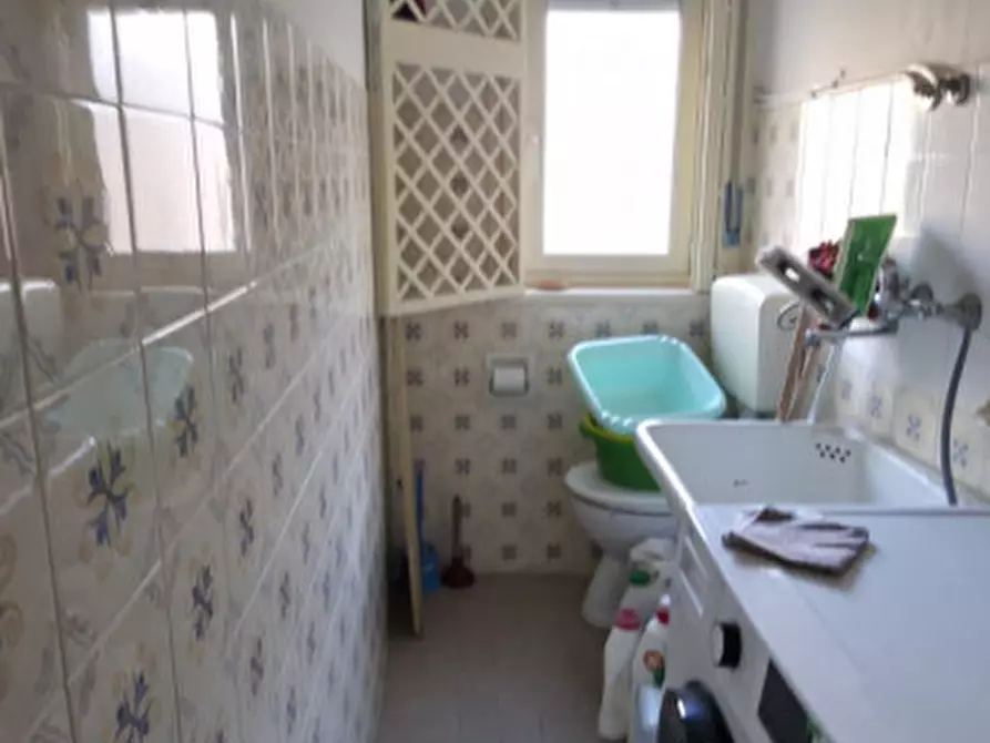 Immagine 16 di Appartamento in vendita  in via romagna 15 a Siracusa