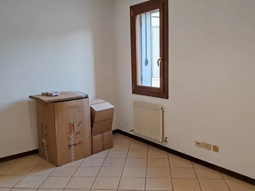 Immagine 7 di Ufficio in vendita  in Via Cortina a Cordenons