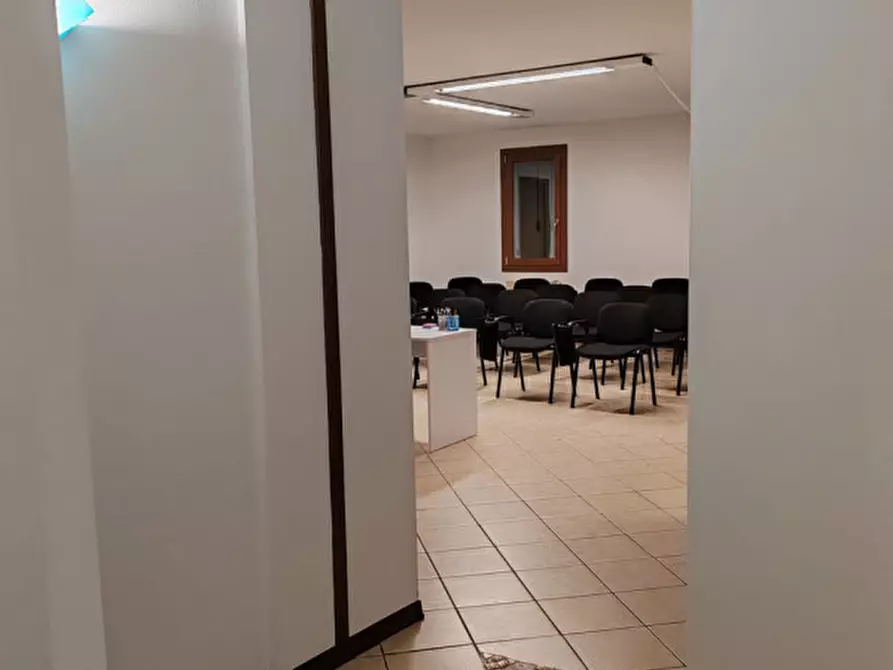 Immagine 8 di Ufficio in vendita  in Via Cortina a Cordenons