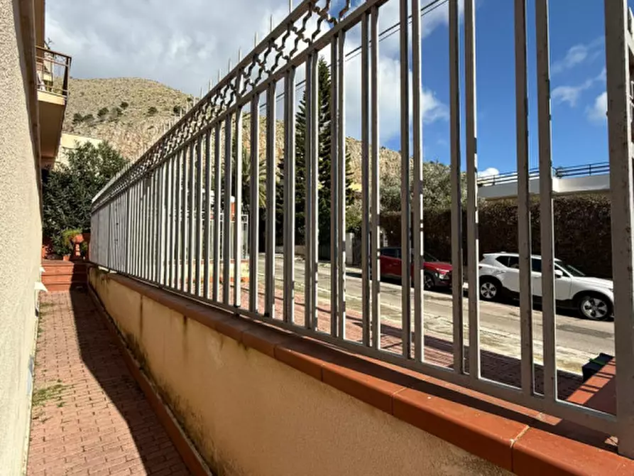 Immagine 17 di Appartamento in affitto  in Via stesicoro 14 a Palermo